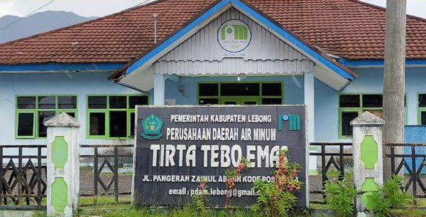 gambar kantor pdam tirta tebo emas kabupaten lebong